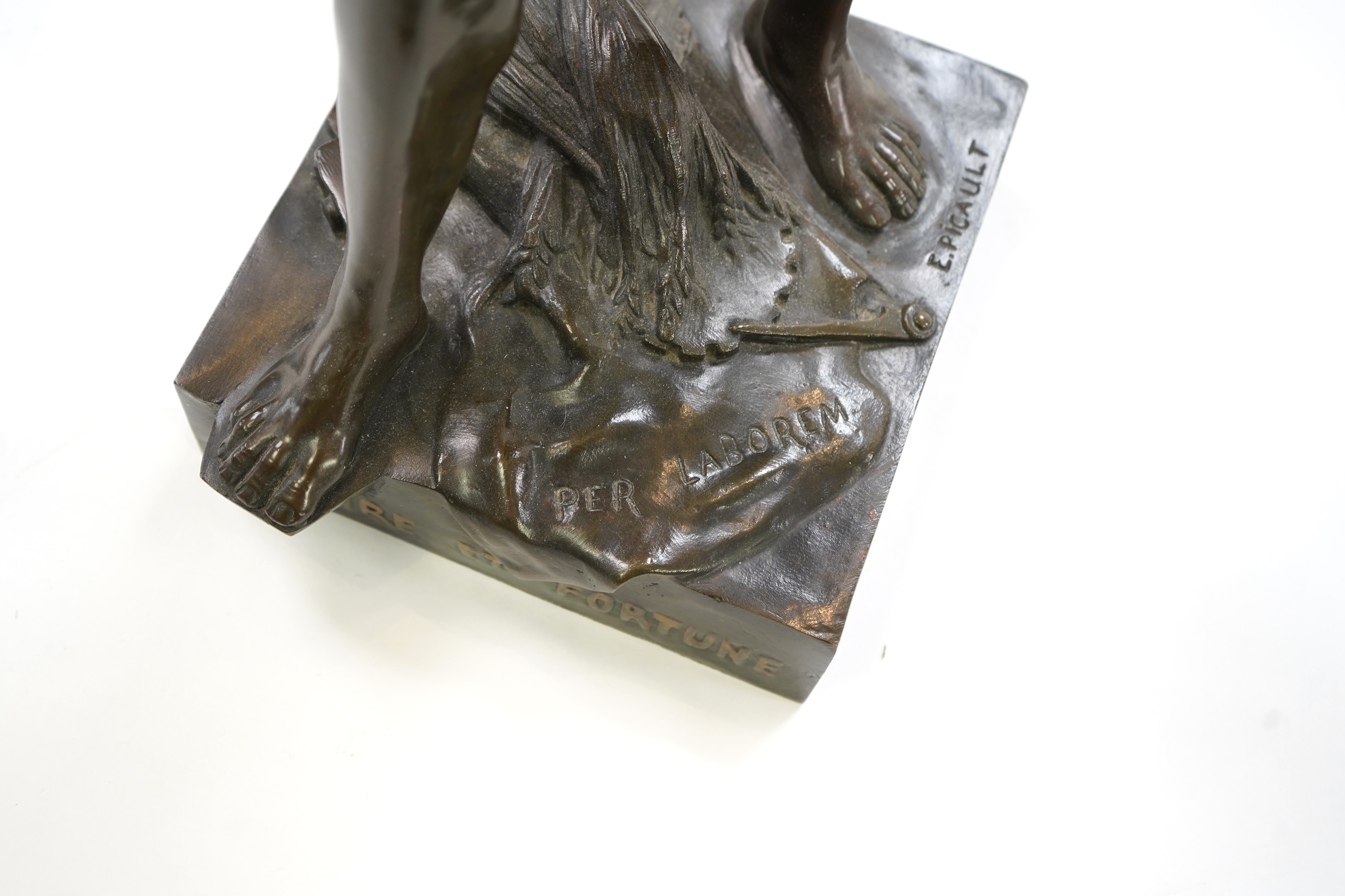 A Chinese export gilt decorated black lacquer sewing box, 19th century